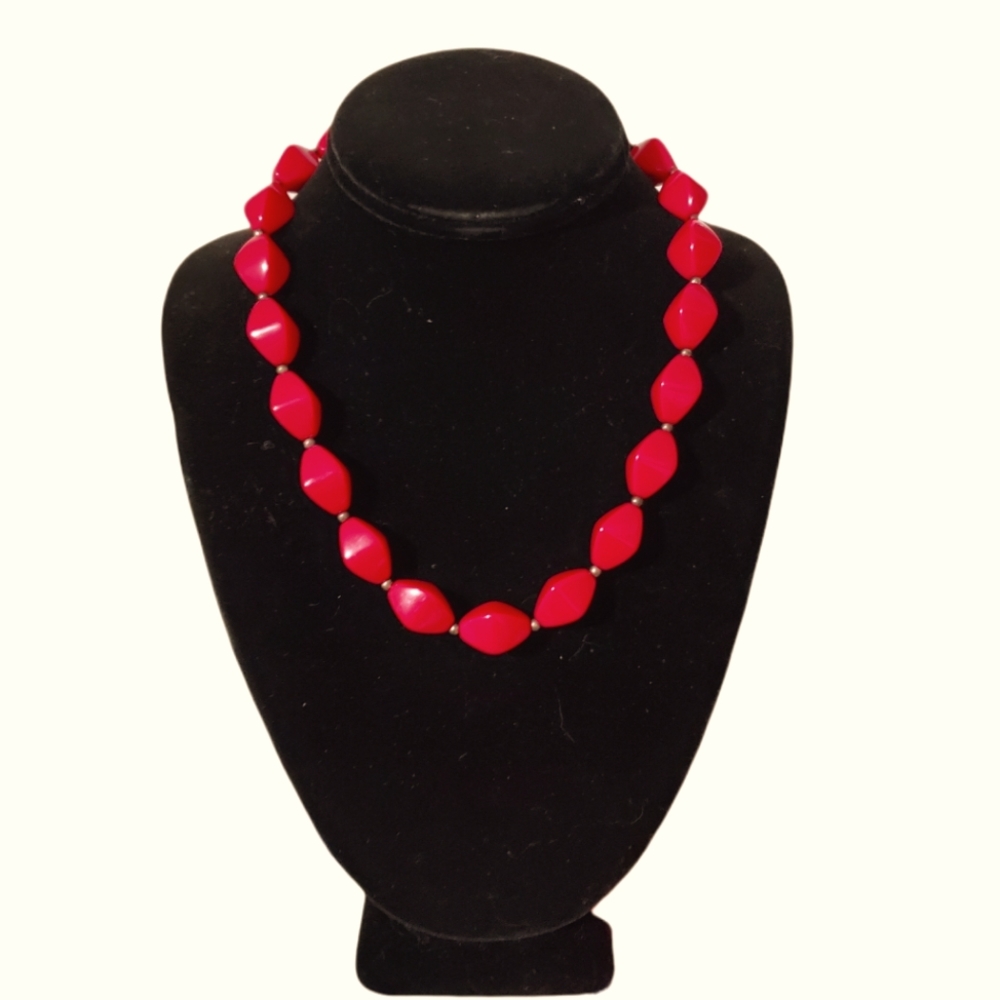 18" Big & Chunky Hot Pink Necklace  1" Beads Little Golden Ball Bead  Separators